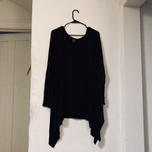 Foxblood flowy top with thumbholes